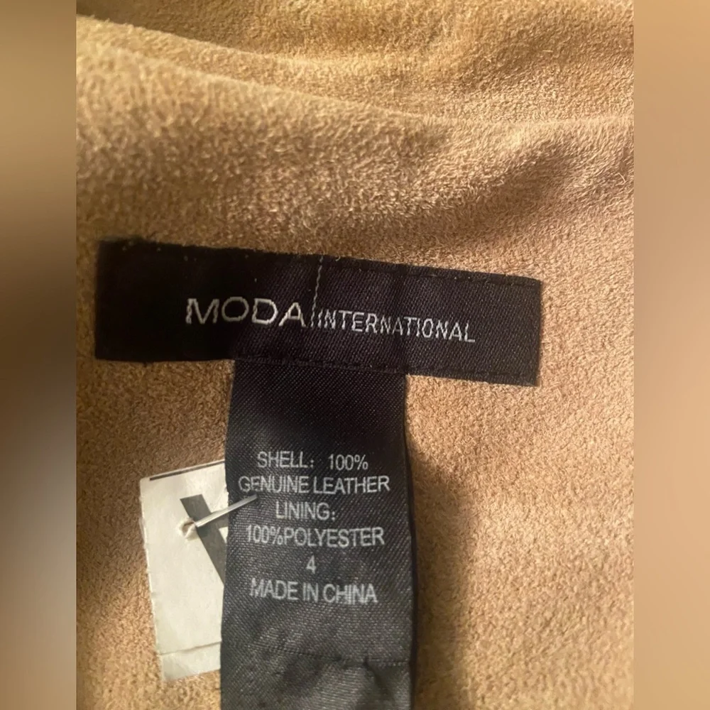 Moda International Vintage Tan Suede Belted Jacket fully lined - Picture 6 of 9